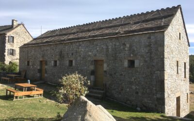 VILLAGE DE GITES DU MAS DE LA BARQUE APPARTEMENT 6 PERSONNES DUPLEX APMR